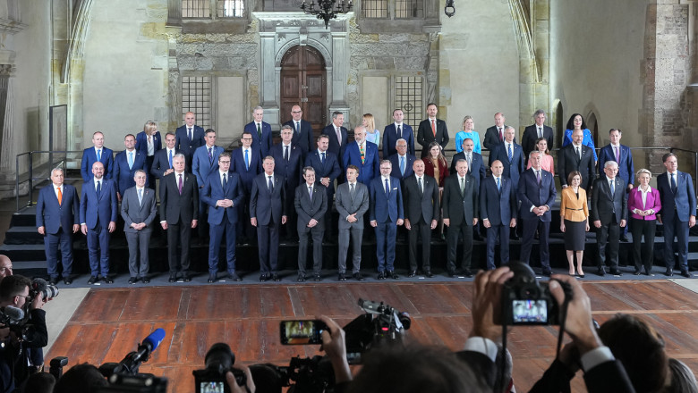 Klaus Iohannis a vorbit despre cum pot fi contracarate amenintarile Federatiei Ruse, la primul summit al Comunitatii Politice Europene Imagine
