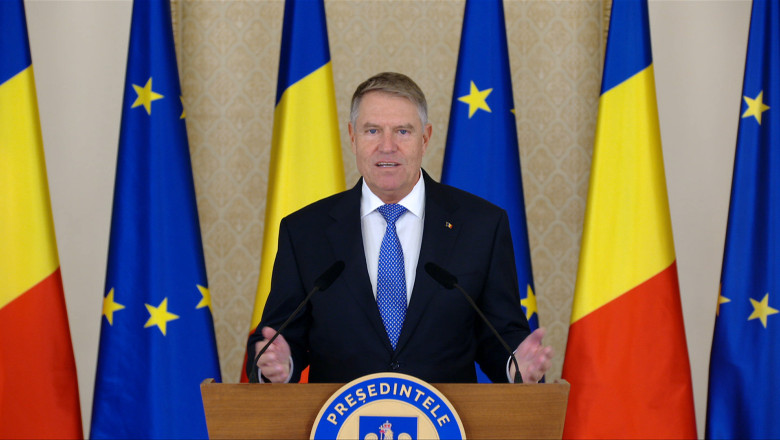 Klaus Iohannis, intrebat despre demisie: „O tema vehiculata din motive populiste si electoraliste. Functionam dupa Constitutie” Imagine
