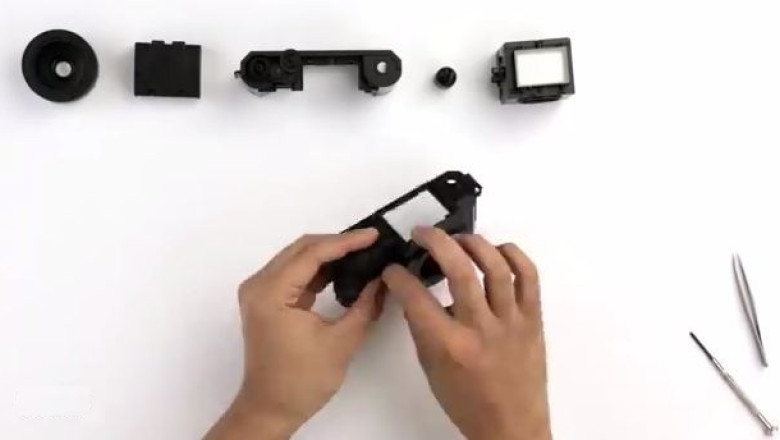 Konstructor, aparatul de fotografiat asamblat de client Imagine