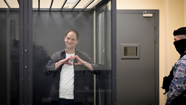 Kremlinul anunta ca discuta cu SUA un schimb de prizonieri care il include si pe jurnalistul american Evan Gershkovich Imagine