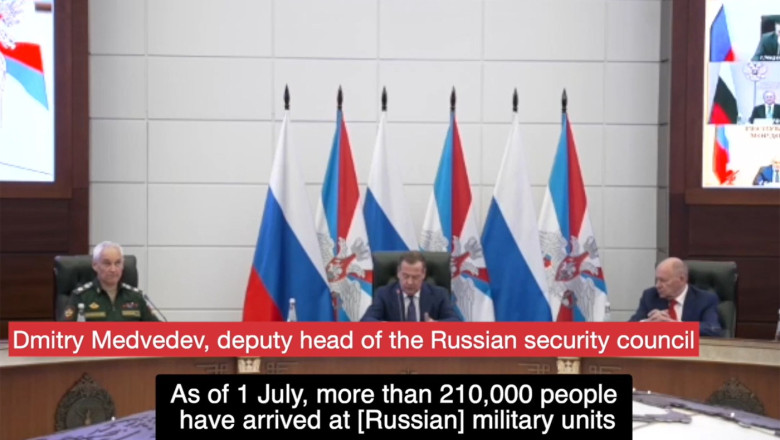 Kremlinul pretinde ca peste 210.000 de rusi au semnat contracte pentru a lupta in Ucraina in 2025. Medvedev: „Ritmul este bun” Imagine