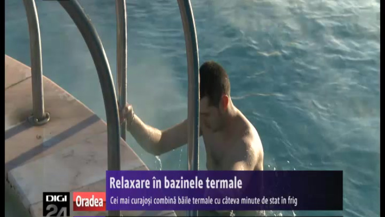 La 0 grade, turistii din Baile Felix s-au relaxat in apa termala Imagine