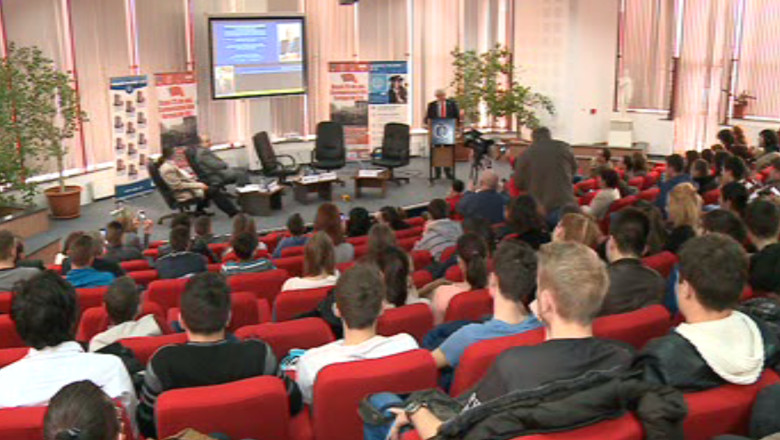 La 28 de ani de la explozia de la Cernobil, zeci de tineri din Iasi au avut parte de o altfel de lectie de istorie Imagine