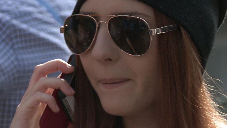 La liceu, ca pe catwalk. Masini scumpe si tinute extravagante, in prima zi de scoala Imagine