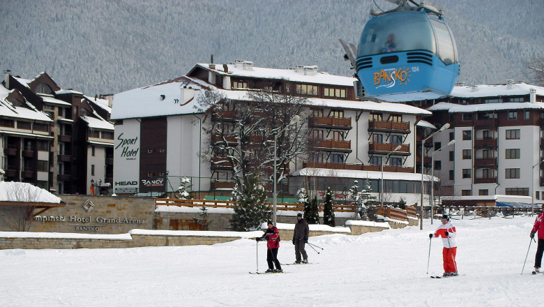 La schi pe partia lui Alberto Tomba. Statiunea bulgara Bansko are 70 de kilometri de partii Imagine