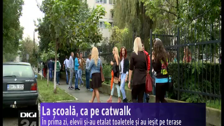 La scoala, ca pe catwalk. In prima zi de scoala, elevii si-au etalat toaletele si au iesit pe terase Imagine