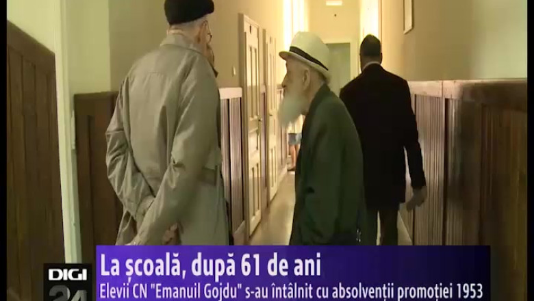 La scoala, dupa 61 de ani. Elevii Colegiului National "Emanuil Gojdu" s-au intalnit cu absolventii promotiei 1953 Imagine