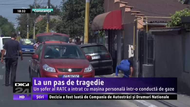 La un pas de tragedie. Un sofer al RATC a intrat cu masina personala intr-o conducta de gaze Imagine