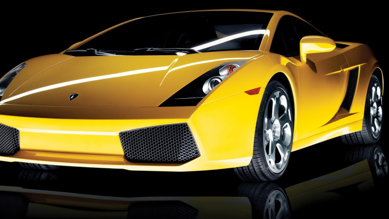 LA VOLAN. A fost produs ultimul model de Lamborghini Gallardo Imagine