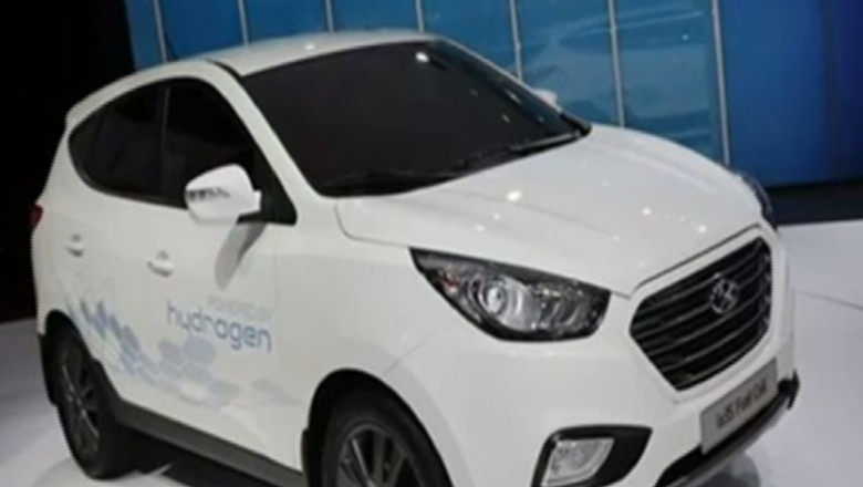 LA VOLAN. Hyundai ix35 este disponibil si in Romania Imagine