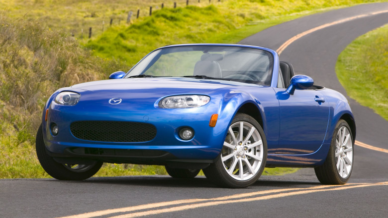 LA VOLAN. Noua Mazda MX-5 este asteptata la finalul anului Imagine