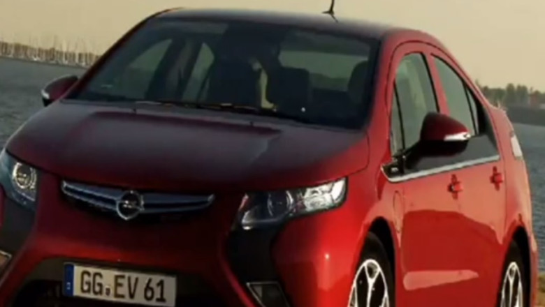 LA VOLAN. Opel Ampera, ieftinit in Romania cu 4.600 de euro Imagine
