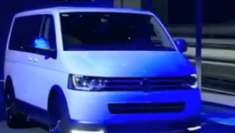 LA VOLAN. Primul van off-road de la Volkswagen Imagine