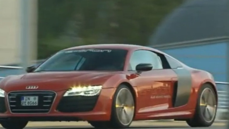 LA VOLAN. Supercarul electric Audi R8 e-tron intra in fabricatie Imagine