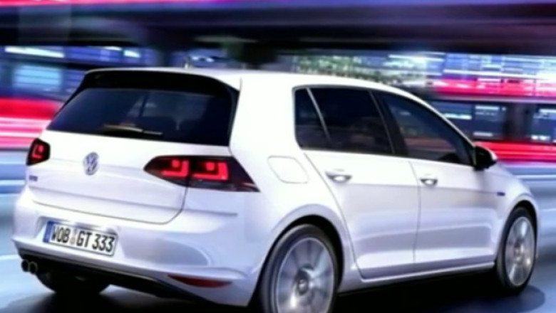 LA VOLAN. Versiune hibrid pentru Golf 7 Imagine