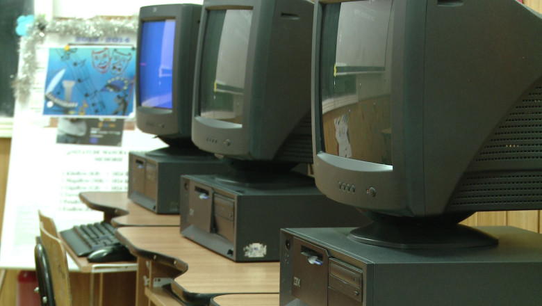 Laboratoarele de informatica, in moarte clinica Imagine