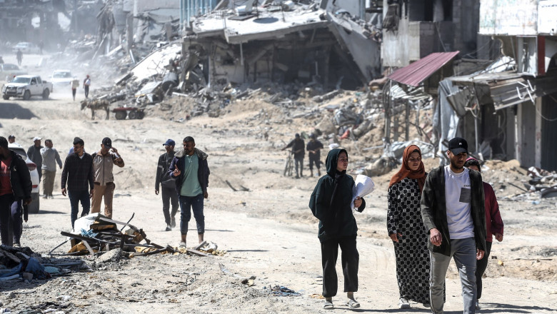 Lavrov cere incetarea imediata a focului in Fasia Gaza. Israelul anunta un nou punct de trecere in nordul Fasiei Gaza Imagine