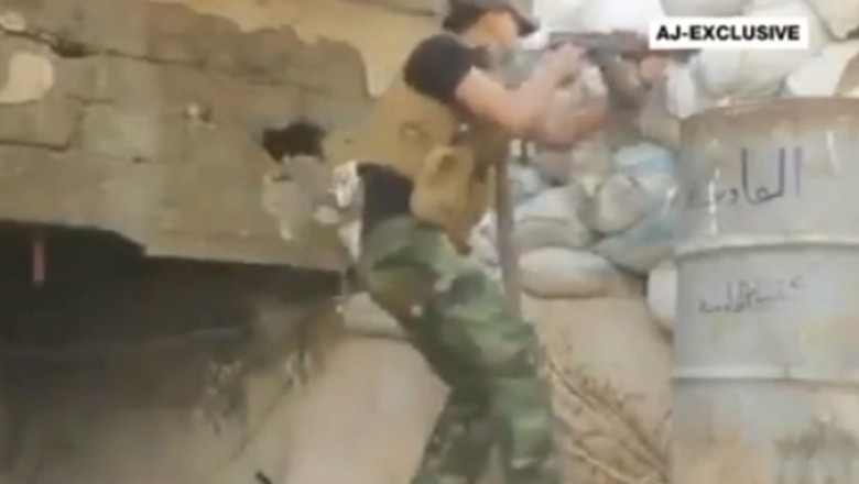 Le Figaro: Comandouri straine in Siria Imagine