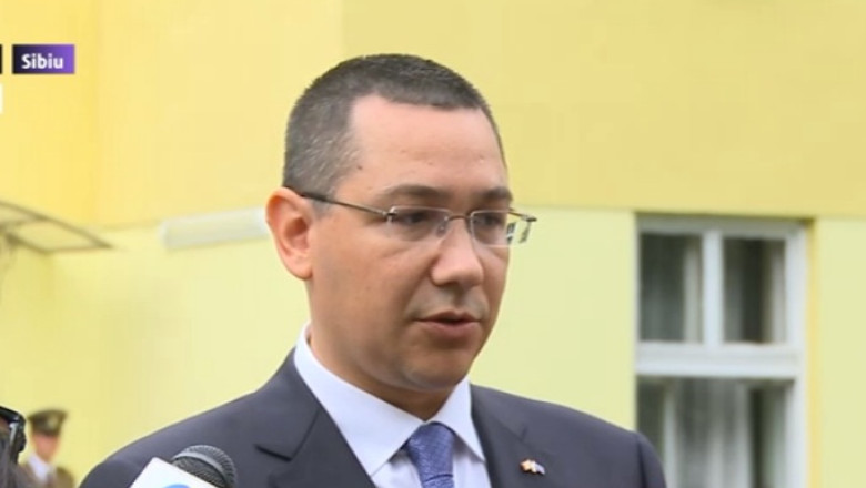 Leapsa cu carti l-a prins si pe Victor Ponta. Premierul l-a provocat pe Traian Basescu Imagine