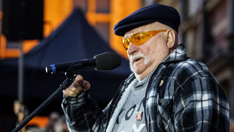 Lech Walesa, scrisoare cu „dezgust” catre Donald Trump: Cearta din Biroul Oval „ne-a amintit de interogatoriile Securitatii” Imagine