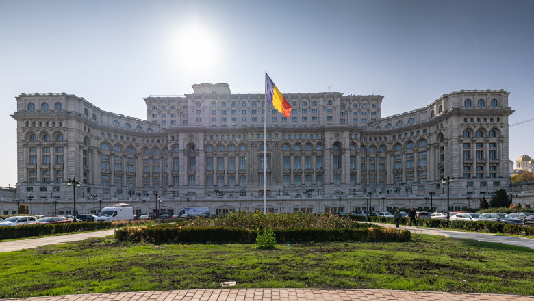 Lectie din Romania, prezentata in Financial Times: Cum sa nu lupti impotriva populismului Imagine