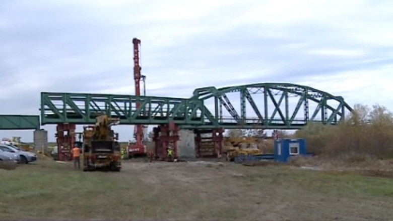 Legatura feroviara cu Ungaria, intrerupta pentru lucrari de reabilitare la un pod Imagine