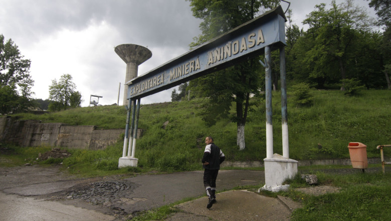 Legea minelor, pe masa Guvernului. Actul normativ permite redeschiderea minelor inchise Imagine