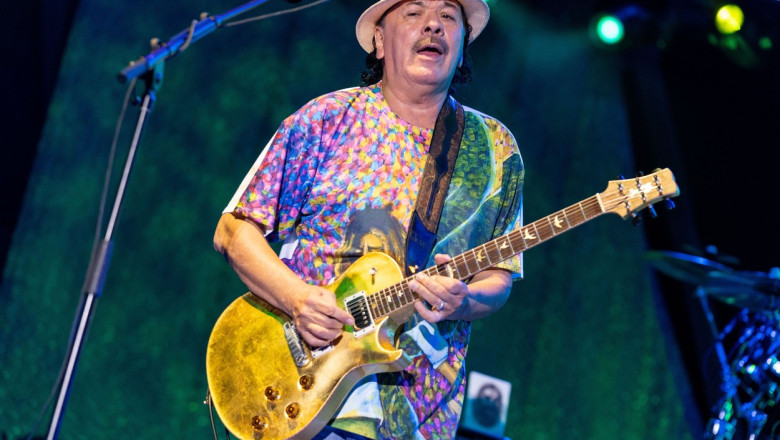 Legendarul chitarist Carlos Santana s-a prabusit pe scena, in timpul unui concert Imagine