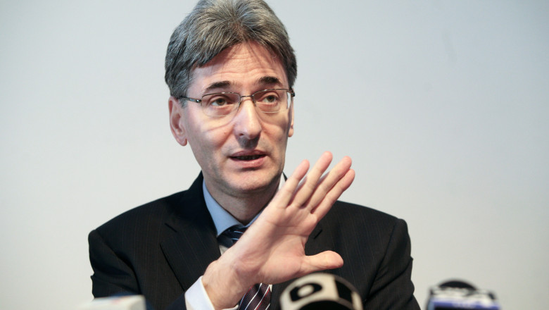 Leonard Orban, vehiculat pentru postul de consilier al lui Iohannis, a demisionat de la Institutul European Imagine