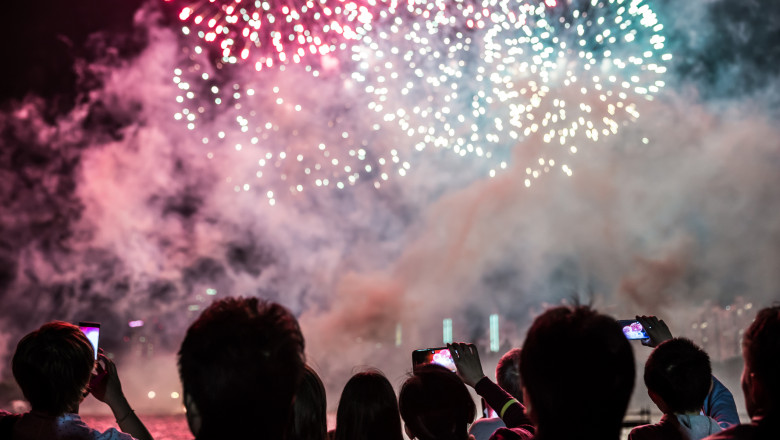 Liber la concerte organizate de primarii pe final de an, dupa ce Guvernul a modificat OUG 52. Ce cheltuieli mai sunt permise Imagine