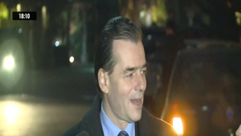 Liberalii, petrecere dupa victoria lui Klaus Iohannis Imagine