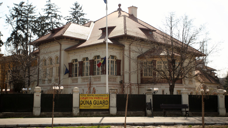 Liberalii s-au reunit in sedinta de urgenta si ii transmit un nou ultimatum lui Victor Ponta Imagine