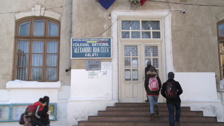 Liceu de top, conditii neprielnice pentru elevi Imagine