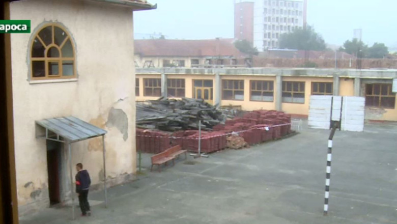 Liceul Somes Dej, un du-te vino Imagine