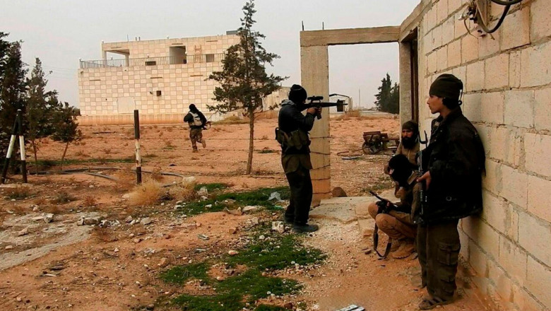 Liderul ISIS, Abu Yusif, a fost ucis intr-un atac aerian in Siria, sustin SUA Imagine