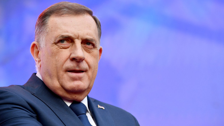Liderul sarbilor bosniaci, Milorad Dodik, cautat de justitie, spune ca se afla la Moscova Imagine