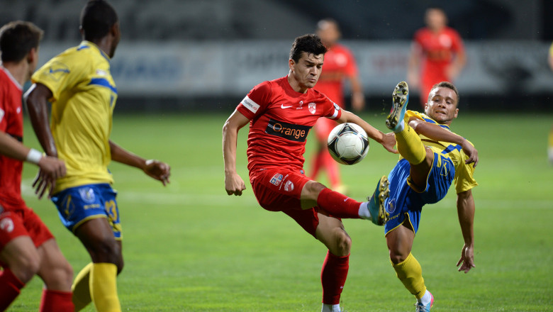 LIGA I. Corona Brasov – Dinamo 1-1. Dragos Grigore: „Ne facem de rusine meci de meci” Imagine