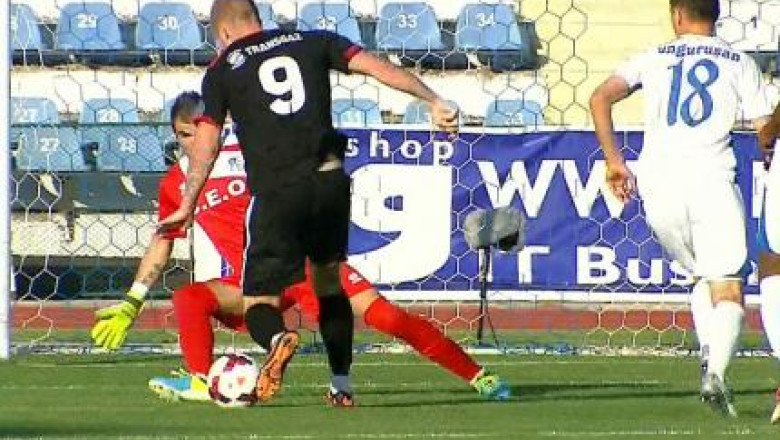 LIGA I. Pandurii Tg. Jiu – Gaz Metan Medias 1-2. Pustai, invins de fosta sa echipa Imagine