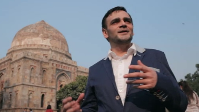 Limba romana, promovata in India de un profesor din Sighisoara Imagine