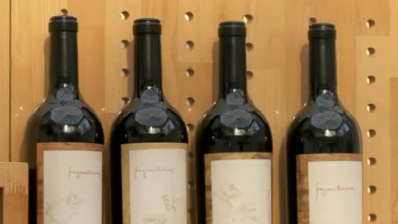 Liviu Dragnea vrea sa promoveze vinurile romanesti la Hong Kong Imagine