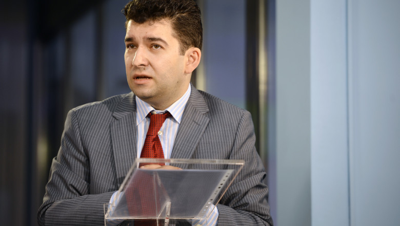 Liviu Voinea, la Digi24: Masura cu limitarea salariilor compensatorii, destinata sa descurajeze disponibilizarile Imagine