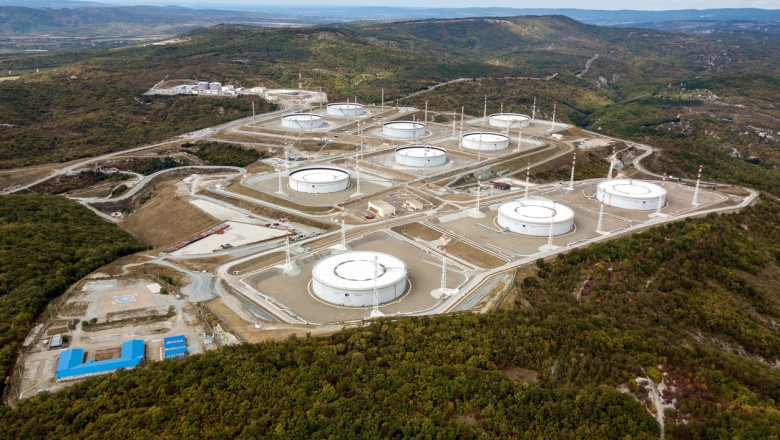 Livrarile de petrol prin conducta CPC care ajung si in Romania sunt la niveluri normale, spune Kazahstanul Imagine