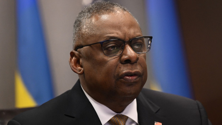 Lloyd Austin a fost externat dupa doua saptamani de spitalizare Imagine