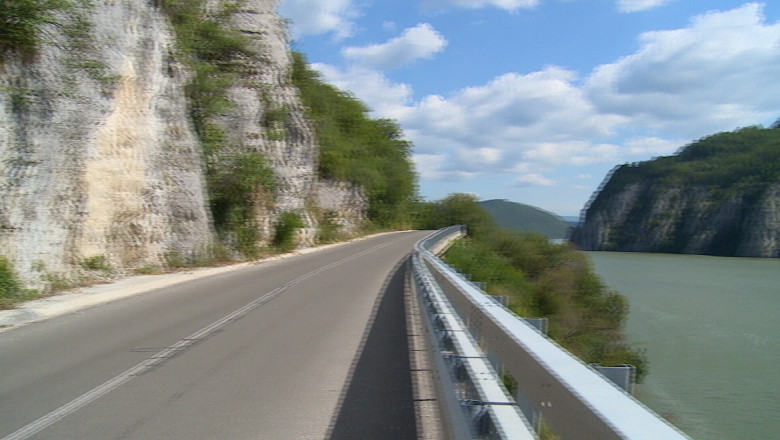 Localitatile de pe Clisura Dunarii, la un pas sa ramana izolate Imagine