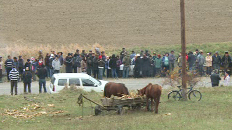 Localnicii din Pungesti nu renunta la proteste Imagine