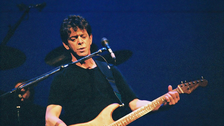 Lou Reed a incetat din viata Imagine