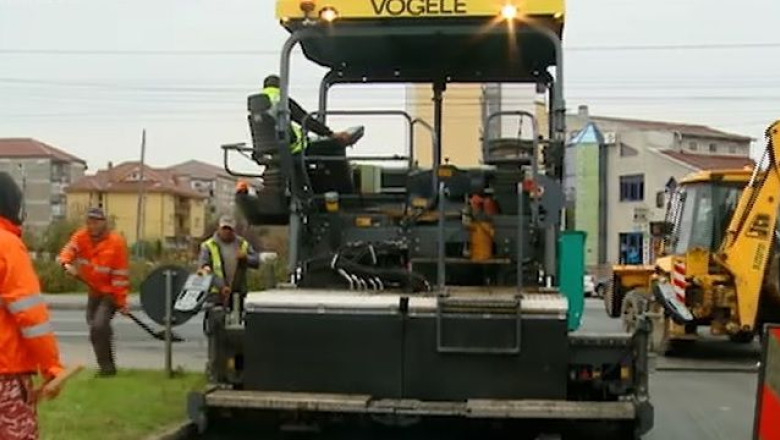 Lucrari de reabilitare la 12 strazi, in Timisoara. Incepe si plombarea gropilor lasate in urma de iarna Imagine