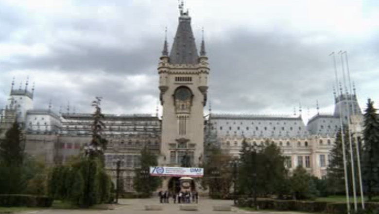 Lucrarile la Palatul Culturii ar putea fi reluate dupa doi in care monumentul a fost lasat in voia sortii Imagine