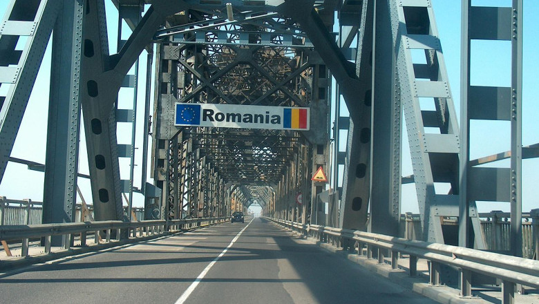 Lucrarile la Podul Prieteniei s-au incheiat. Circulatia intre Romania si Bulgaria s-a reluat in conditii normale Imagine