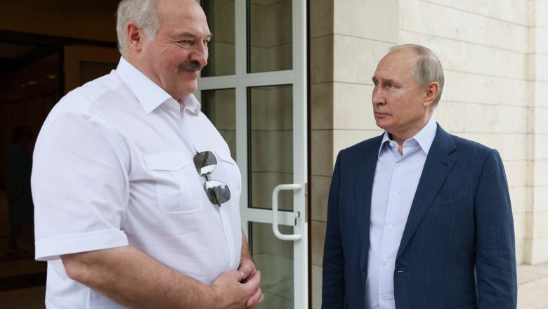 Lukasenko i-a invitat pe mercenarii lui Prigojin sa vina in Belarus sa-i antreneze armata Imagine